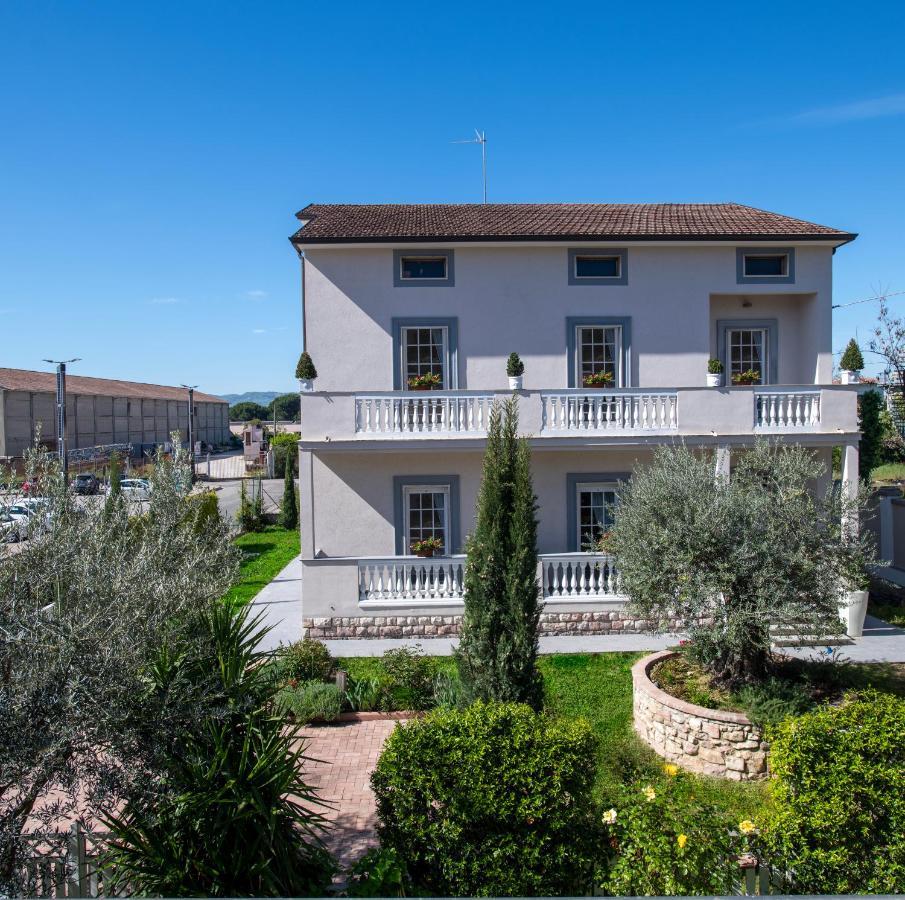Villa Luce Assisi Rooms & Suites المظهر الخارجي الصورة